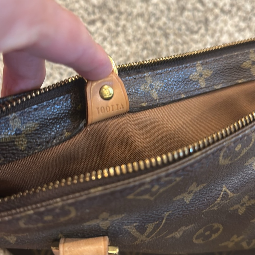 Refurbished authentic Louis Vuitton monogram tote. - Picture 5 of 5